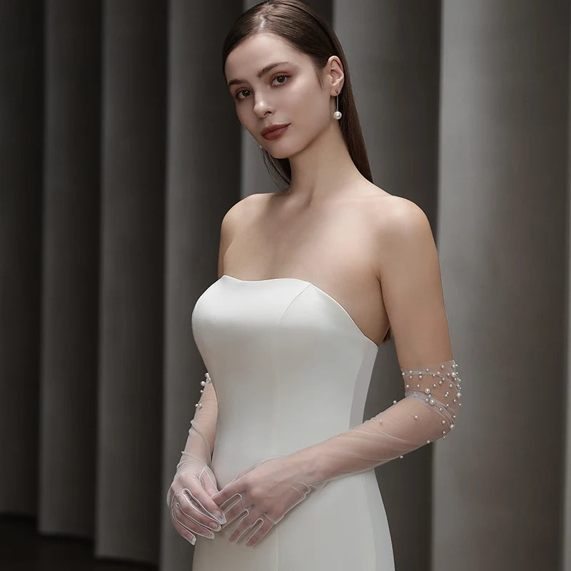 Votive Pearl Gloves